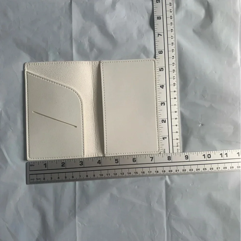Marvel superhero  travel wallet - Picture 3 of 9